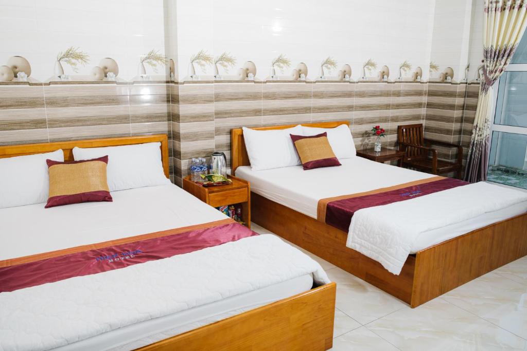 4. Hiệp Hòa Long Hotel